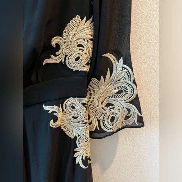 Ted Baker London Gaenor Chiffon Embroidered Fit & Flare Dress - US Sz 4-6 - Picture 5 of 9